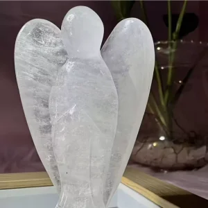 Ange en cristal de roche naturel 4 cm